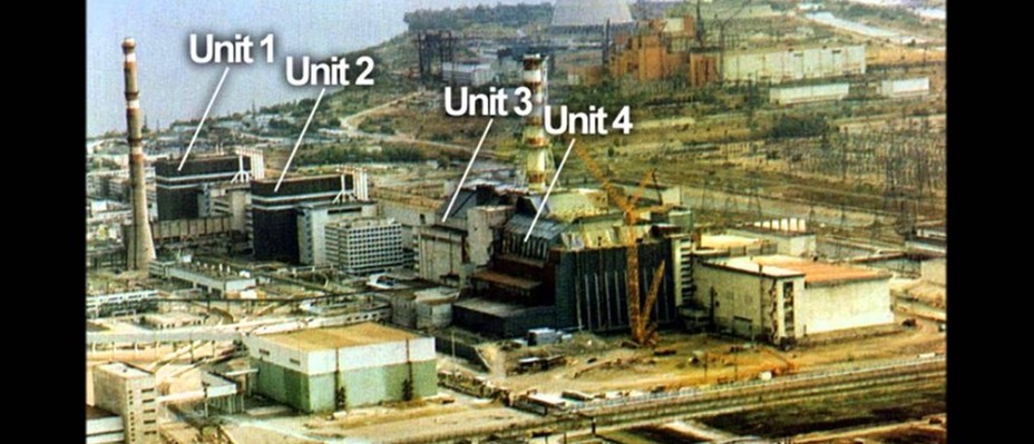 Vào ngày 26/4/1986 tại nhà máy điện Chernobyl đã gây ra thảm họa hạt nhân tồi tệ nhất trong lịch sử thế giới. Do sai lầm trong thiết kế và điều khiển, một vụ nổ kinh hoàng đã xảy ra tại lò phản ứng số 4 đã làm phát tán lượng lớn chất phóng xạ vào môi trường sống.  Thảm họa hạt nhân Chernobyl đã ảnh hưởng lớn đến cuộc sống của người dân cũng như hệ sinh thái, động thực vật quanh nhà máy này.